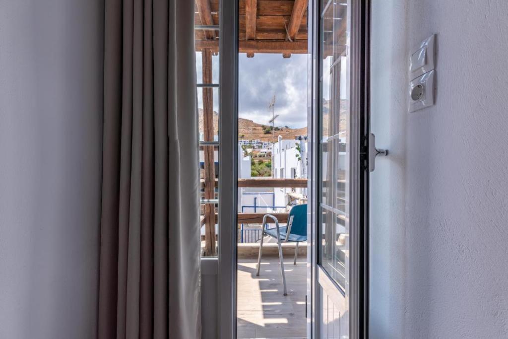 Vassilia On The Beach Serifos Livadakia エクステリア 写真